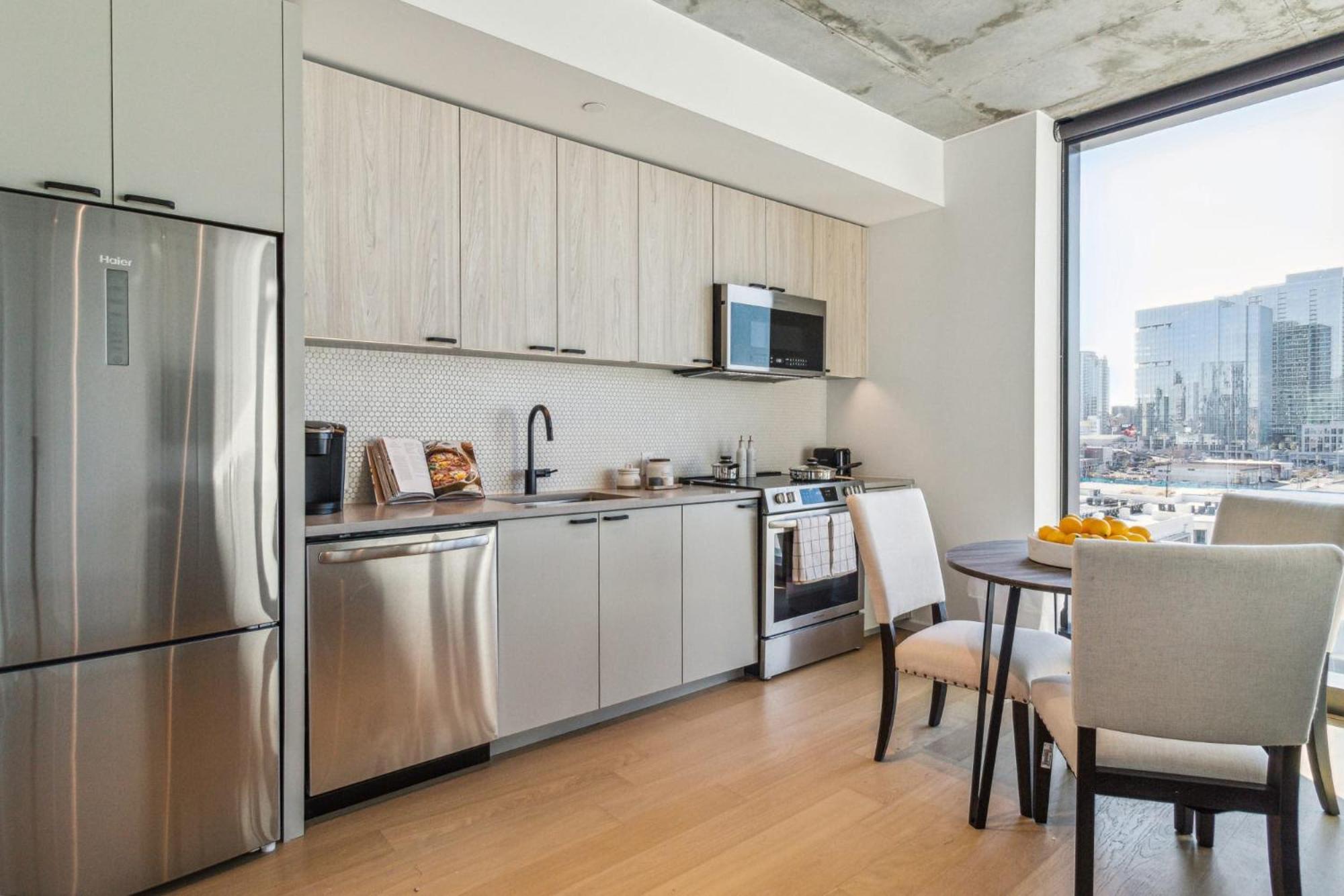 Contemporary City Living Apartments In NashvilleNashville  Kültér fotó